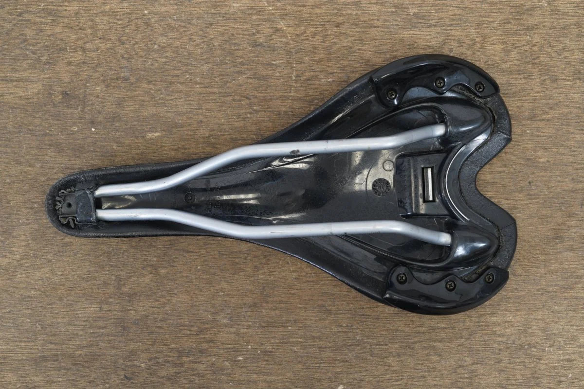 130mm Fizik Aliante Sport Manganese Rail Road Saddle 271g