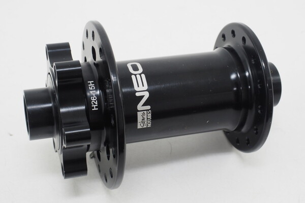 NEW! Stan’s NoTubes Neo Bicycle Front Hub 15×100 TA 6 Bolt Disc 28 Hole ZH0395