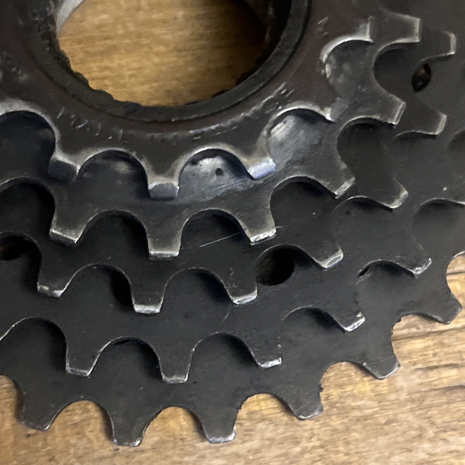 Vintage Maillard Freewheel 14-17-20-24-28 T English Threads 70s 80s Road Touring