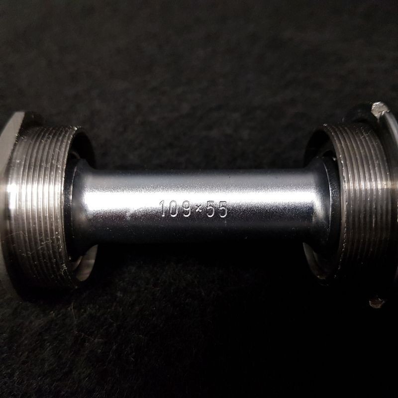 Bottom Bracket Axis N.O.S «ZEUS PISTA» 109 Mm 35X1 (Ref 526)