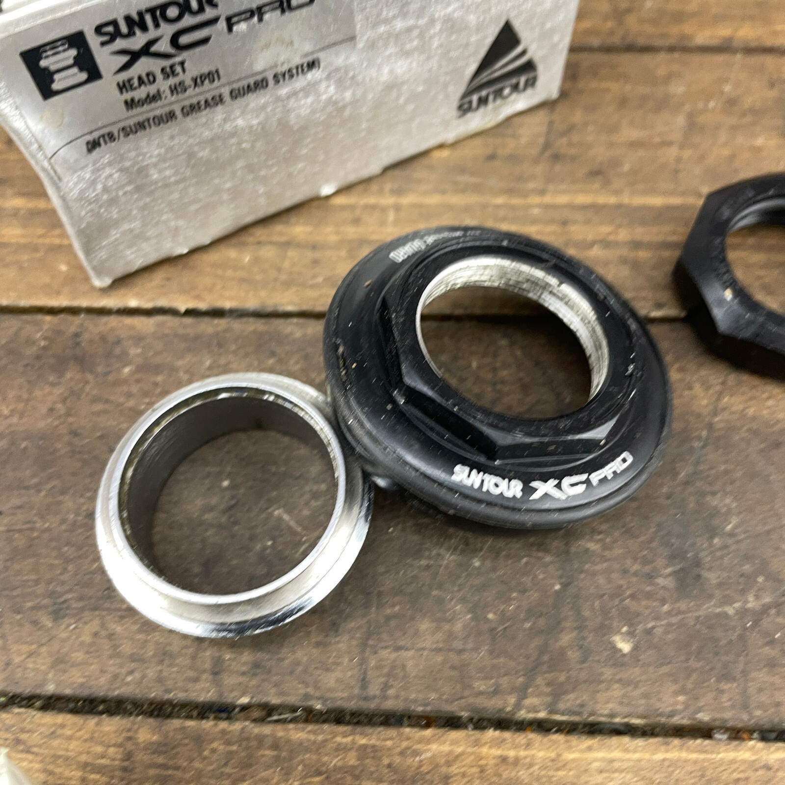 Vintage Suntour XC Pro Headset WTB Grease Guard Italian 1″ 1 Threaded 90s MTB