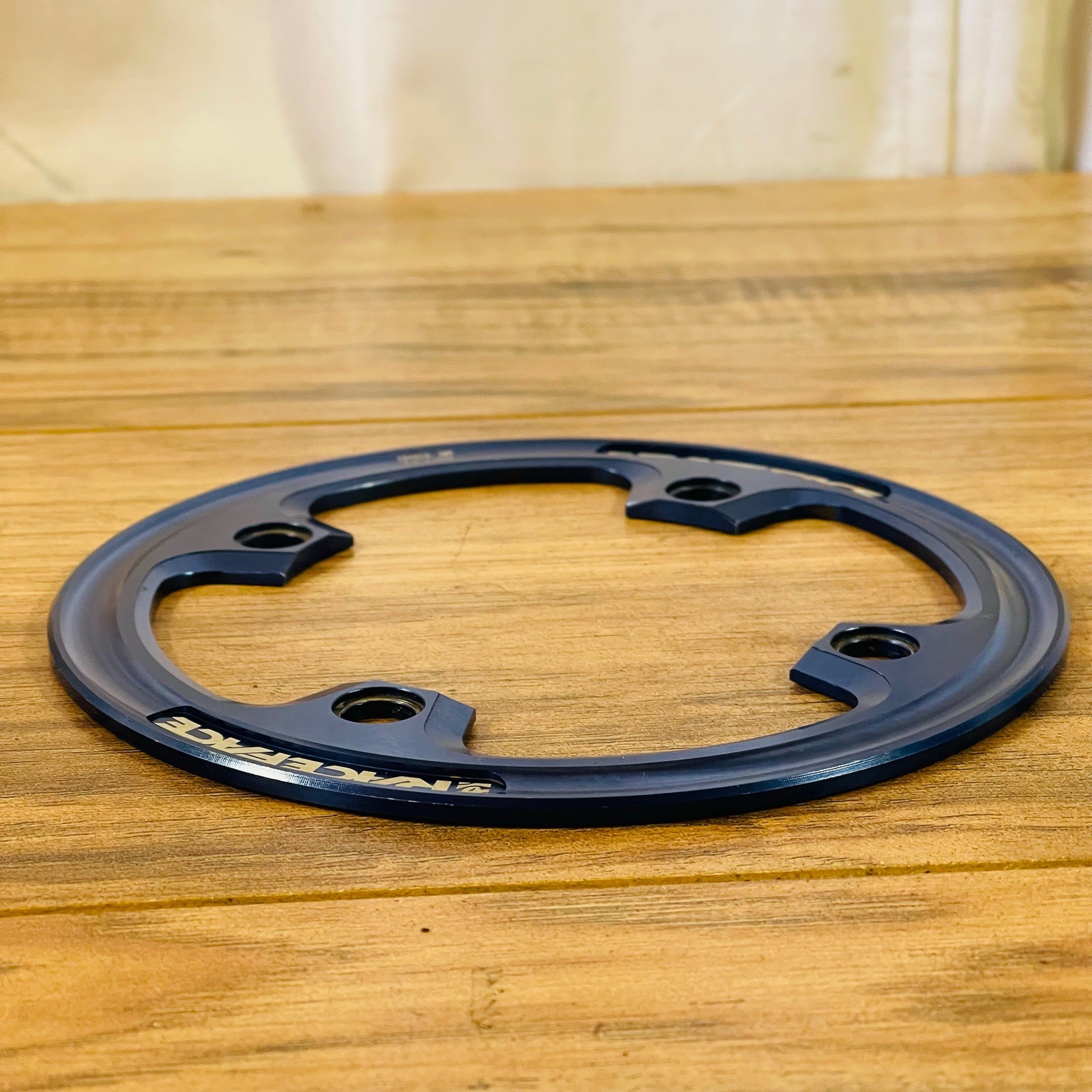 Race Face Bash Guard 36 Tooth 4 Bolt Blue Anodized 104 BCD