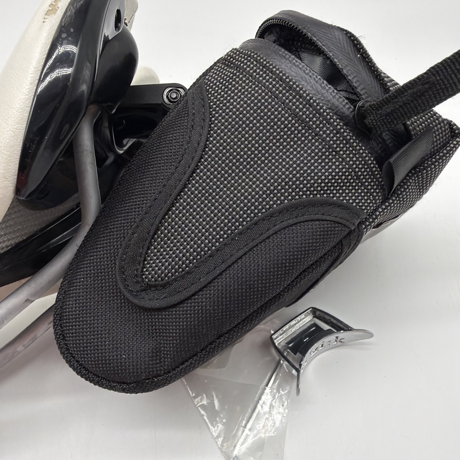 Used Fizik Twin Flex Aliante 8 Seat With Bag Used