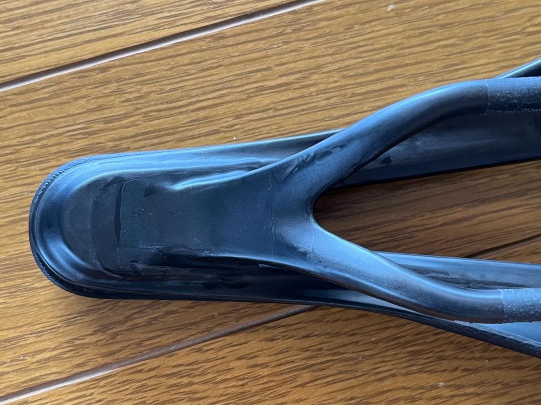 Extremely beautiful item! RYET RT10 Carbon 3D Saddle Short Nose SLR