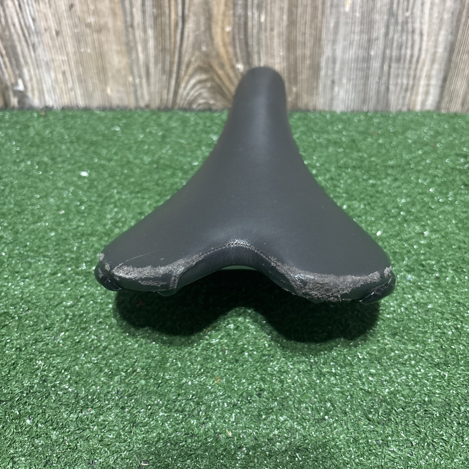 Fizik Aliante Bike Saddle Black Road Bicycle Seat Italy (Read)