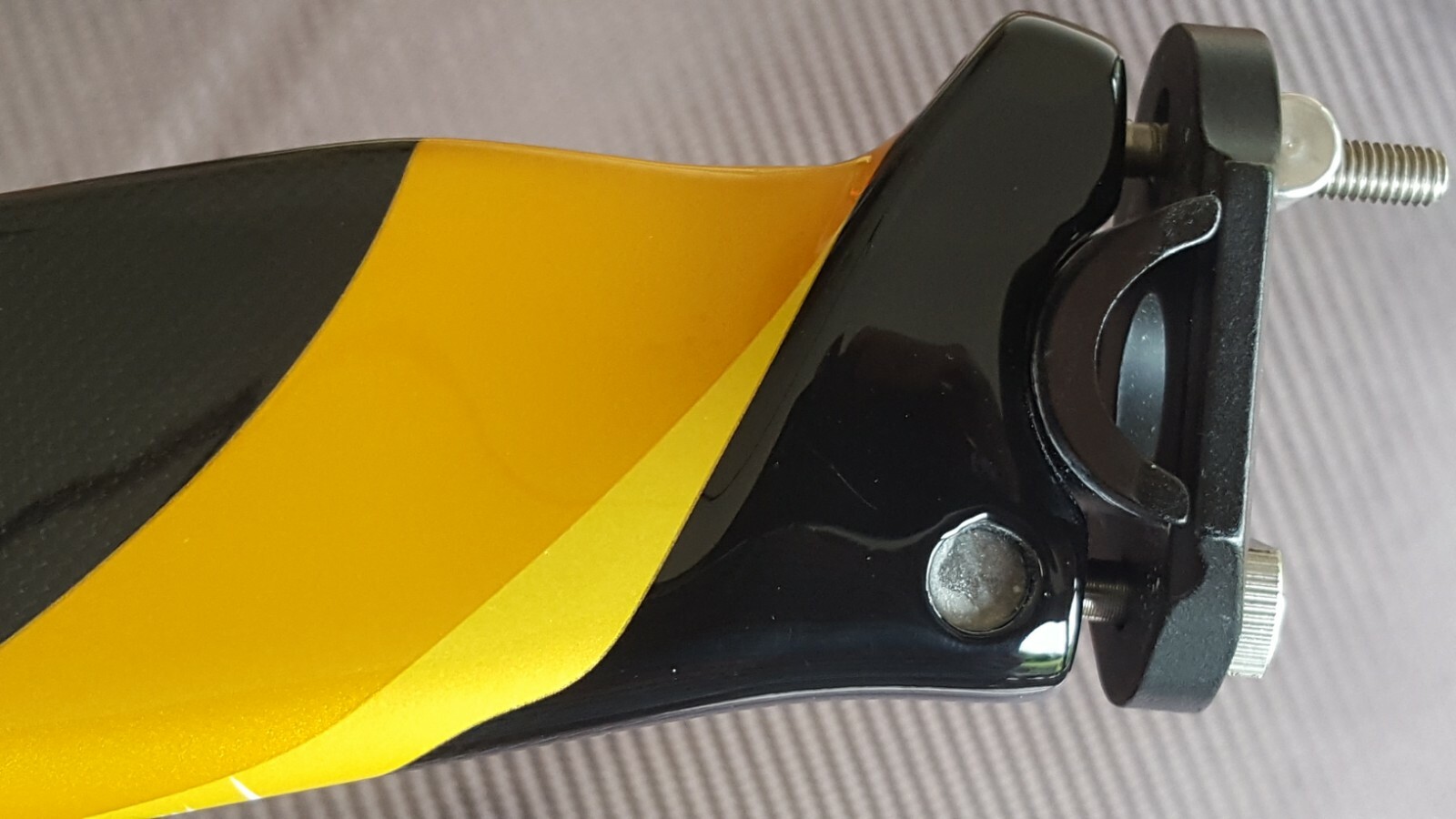 PINARELLO Carbon Aero Seatpost (BLACK/GOLD) Zero Setback 23mm x 60mm (NEW)