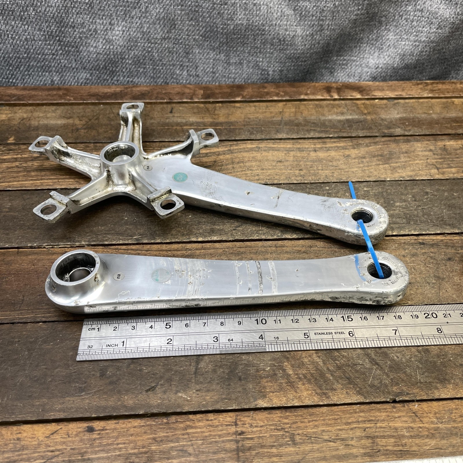 Vintage Shimano Dura-Ace FC-7700 Crankset Arms 172.5mm 130 BCD Road Bike Silver