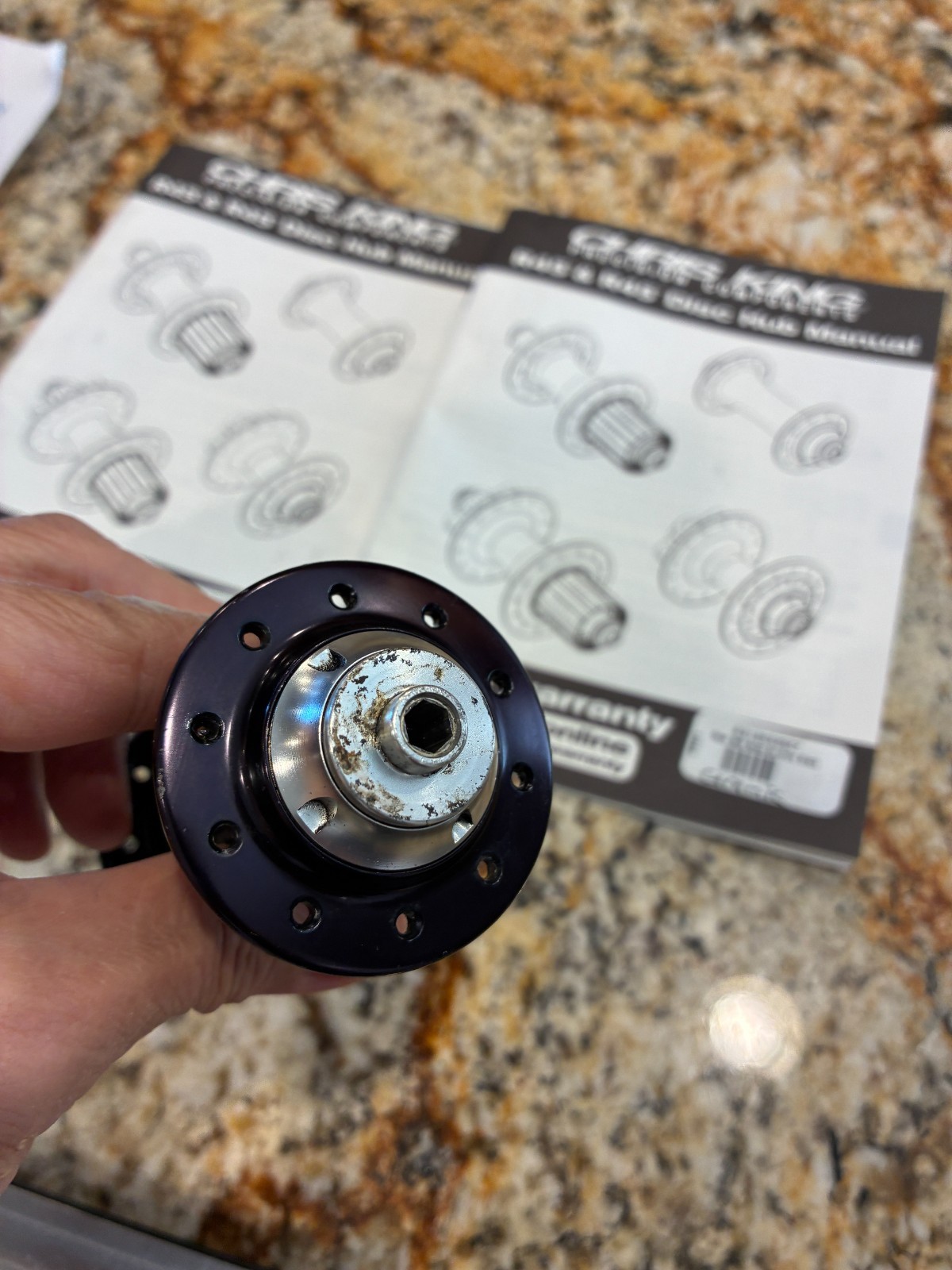Chris King R45 Ceramic Rim Brake Hub Set – 20H / 24H – Shimano 11-Speed Black