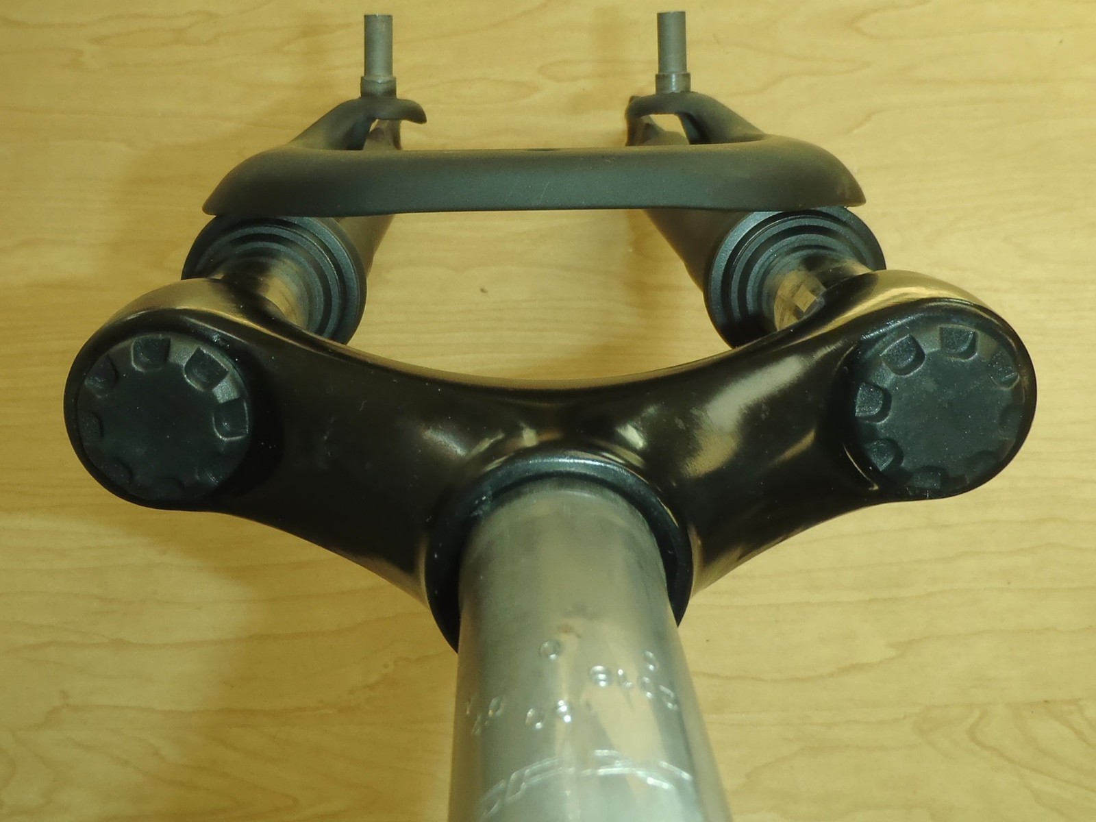 SCHWINN 24″ MOUNTAIN MATTE BLACK SUSPENSION FORK BIKE PARTS 668-2
