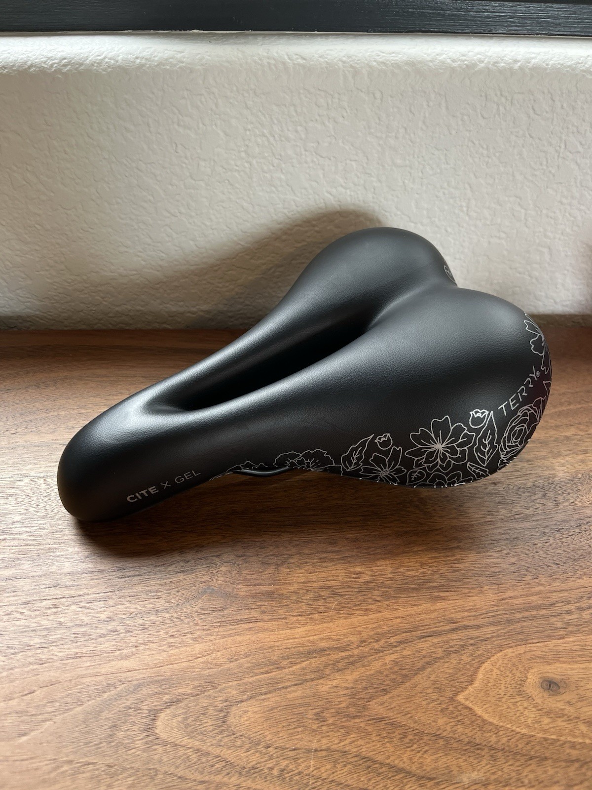 Terry Women’s Cite X Gel Biking Saddle Black with Flower Print