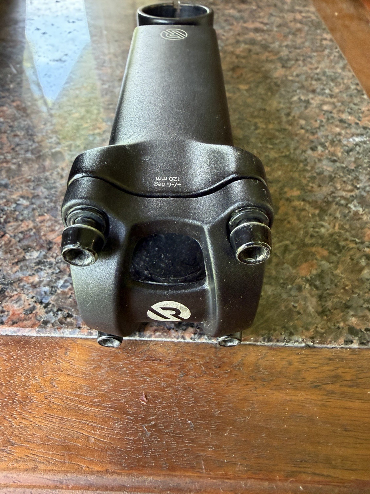 Redshift ShockStop Stem. 120mm Long. + /-6 Deg. 31.8mm Clamp. 1-1/4” Steer Tube