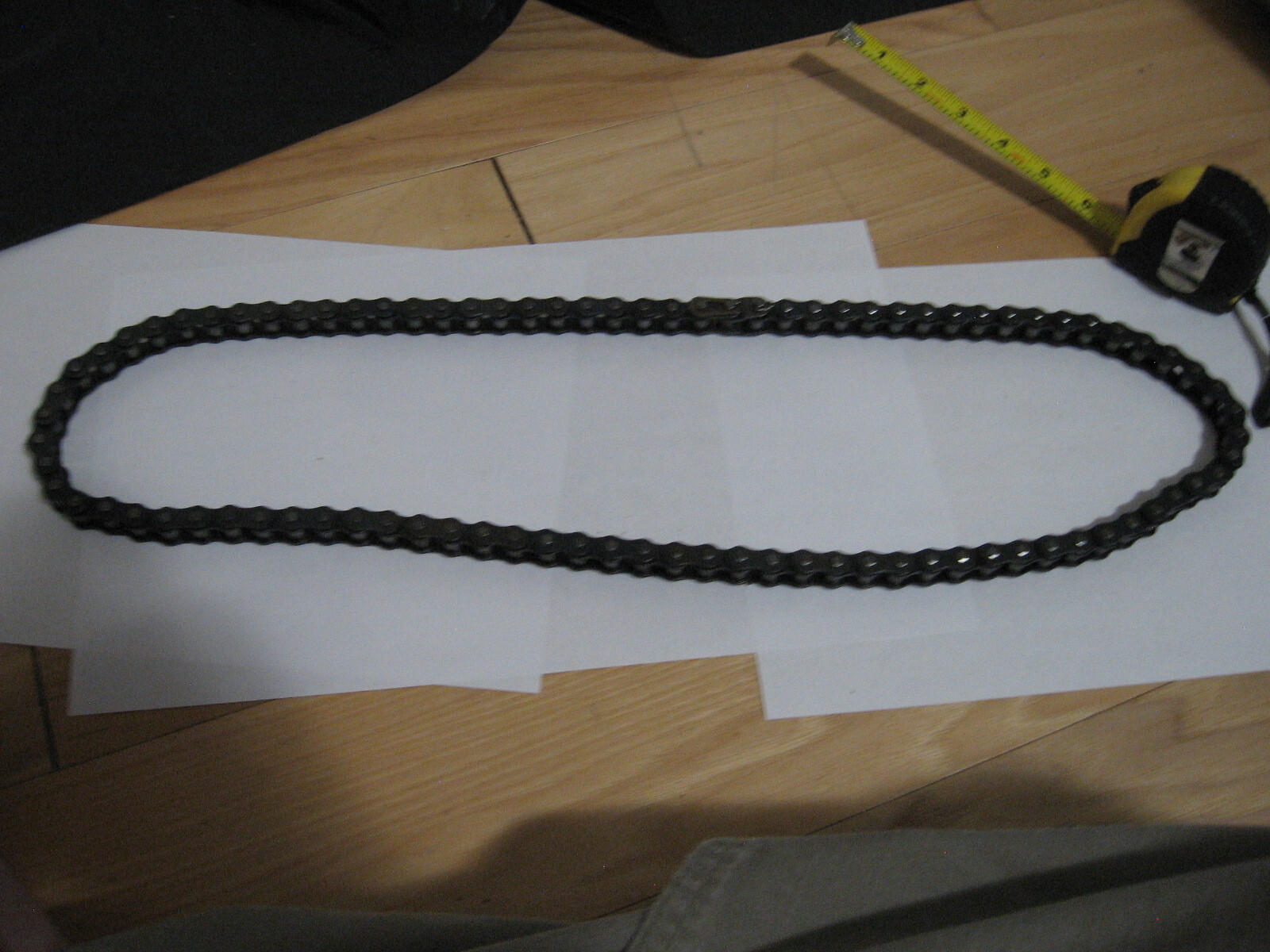 (5 each) Roller Chain 12.7 mm pins C to C and 89 pins – length 45 in or 1143 mm