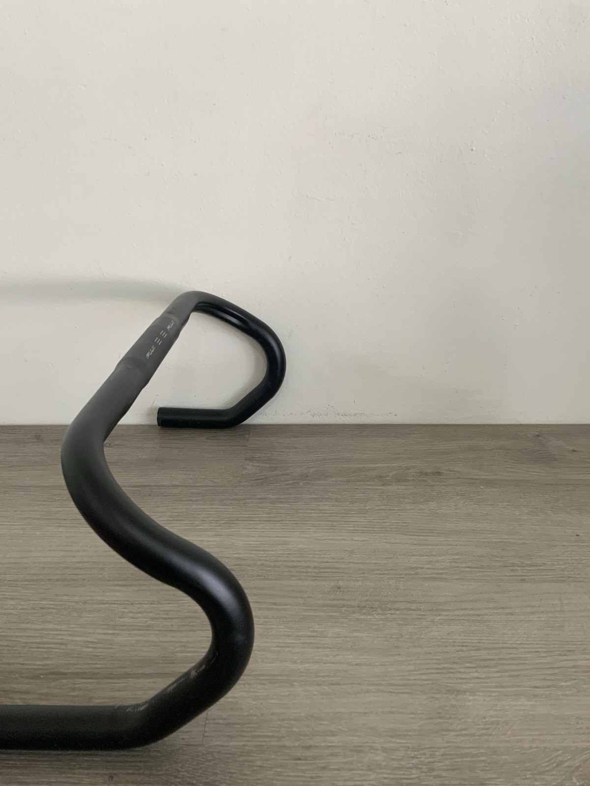 NL DEEP DROP BARS 45 CM C TO C 26.0 MM CLAMP 282 GRAMS 160 MM DROP C TO C