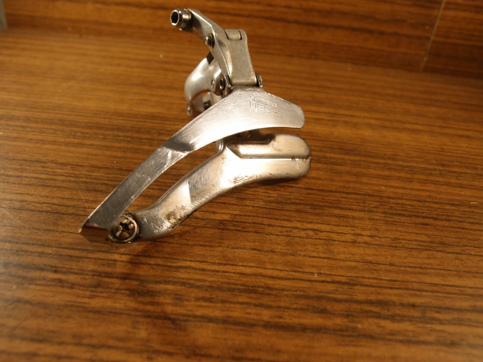 1987 MTB front derailleur Shimano Deore Alpine FD-MT60 VIA Japan bottom 28.6 mm