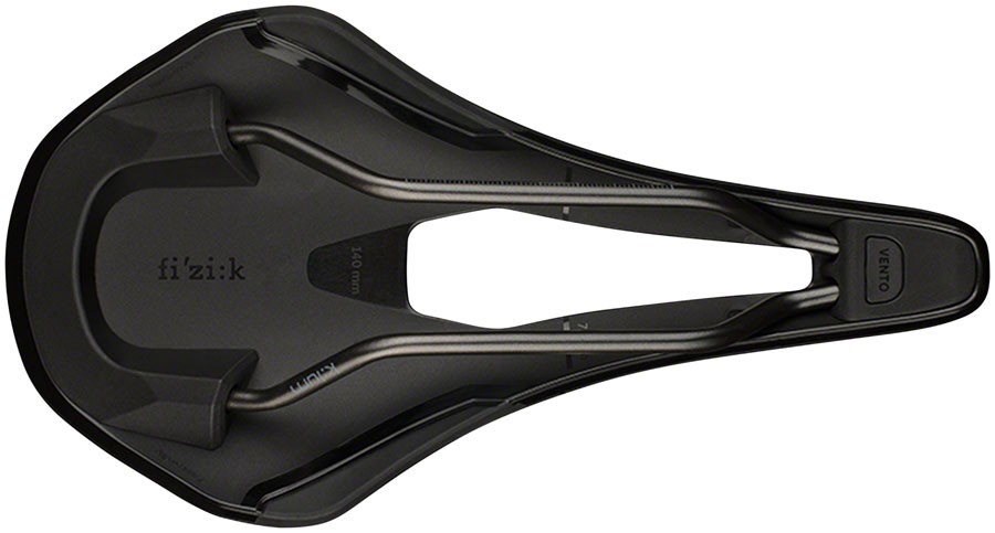 Fizik Vento Argo R5 Saddle – Black 140mm Width Carbon Rails Low Profile