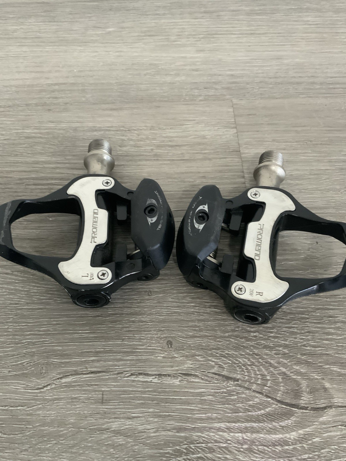 PROMEND CLIPLESS PEDALS BLACK LOOK COMPATIBLE NO CLEATS