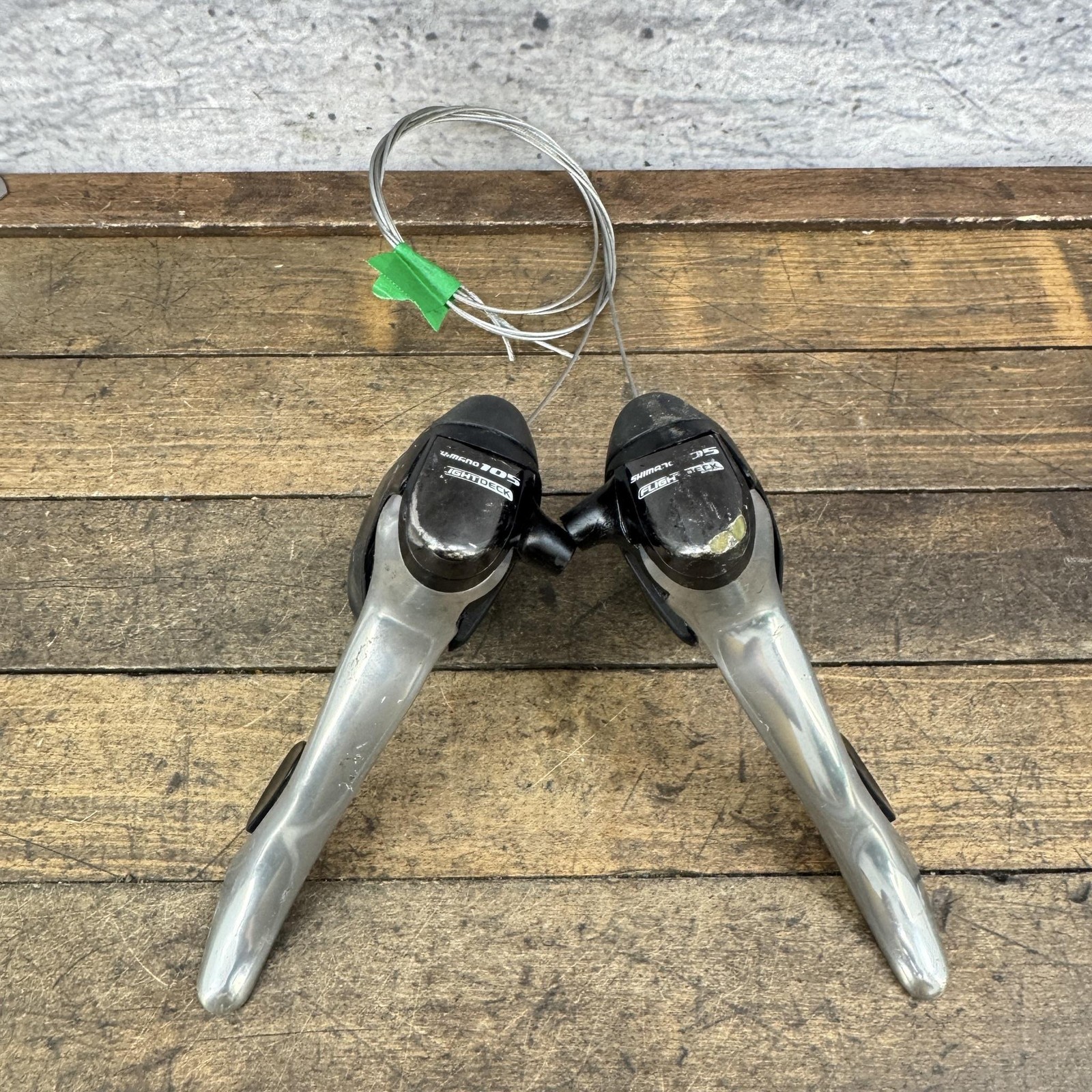 Shimano 105 ST-5510 STI Shifter Lever Set Road 9s Silver Shift BRifter Vintage