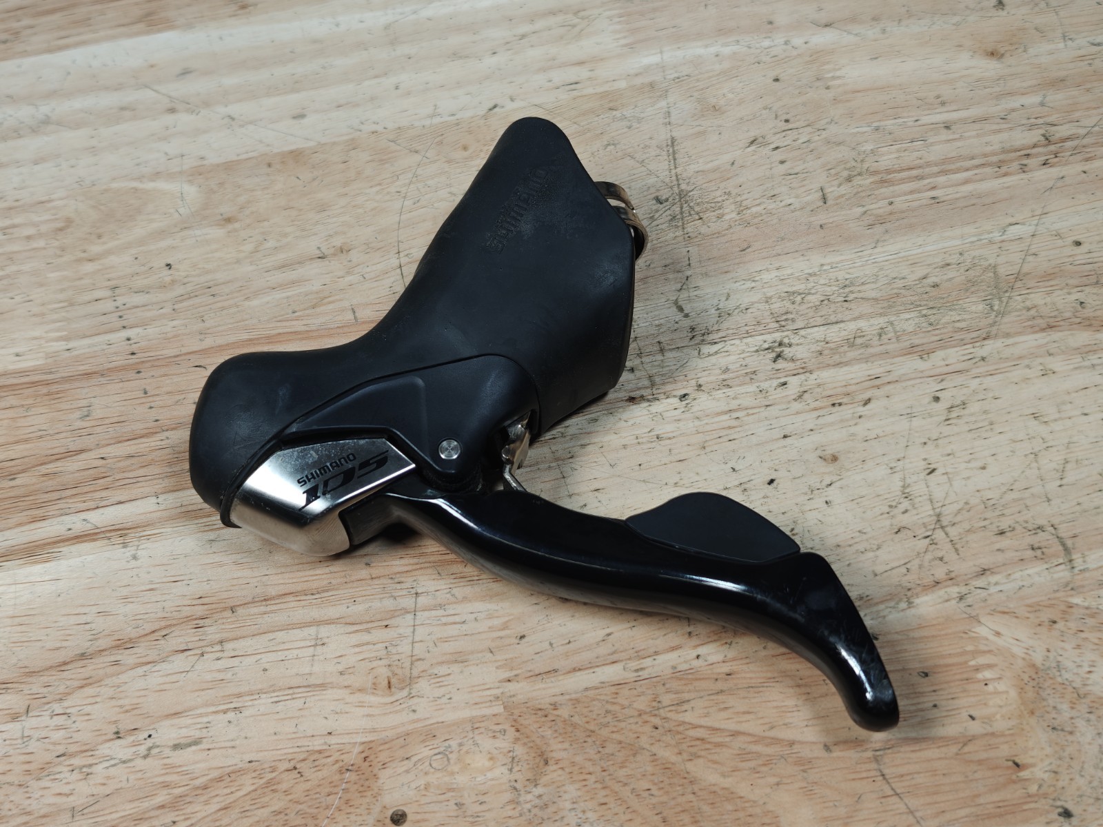 Shimano 105 ST-5700 STI Brake Shift Levers 2×10 Speed