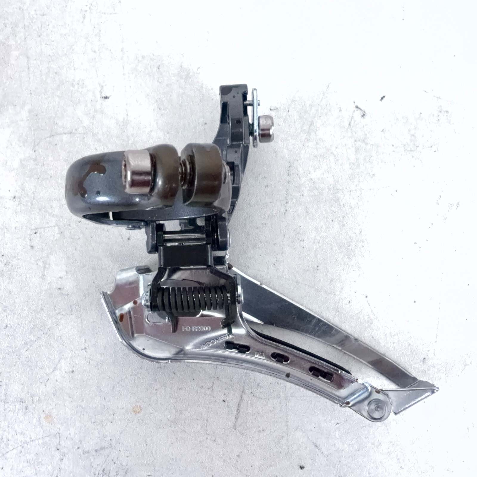 Shimano Claris Vintage Front Derailleur FD-R2000 34.9 Double Bottom Pull