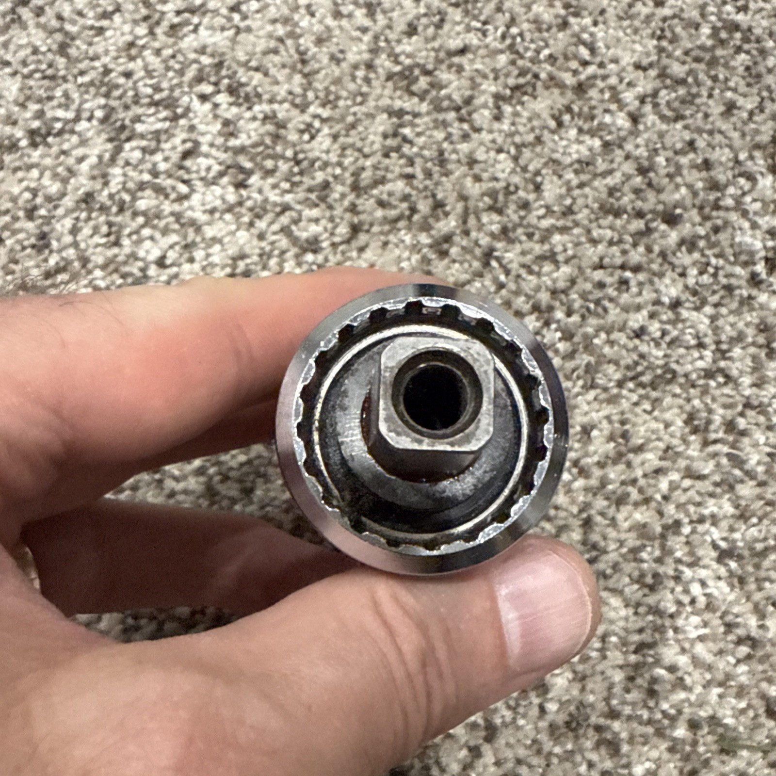 Shimano BB-UN73 Bottom Bracket 68 x 113mm Square Taper 1.37 X 24 Japan