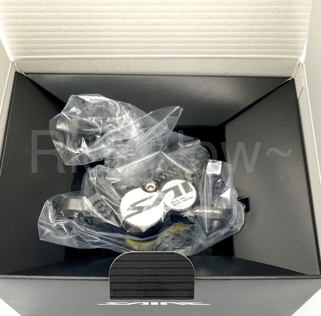 Shimano Saint M820 4-piston Calliper,Post Mount,Fit Front Or Rear New in Box