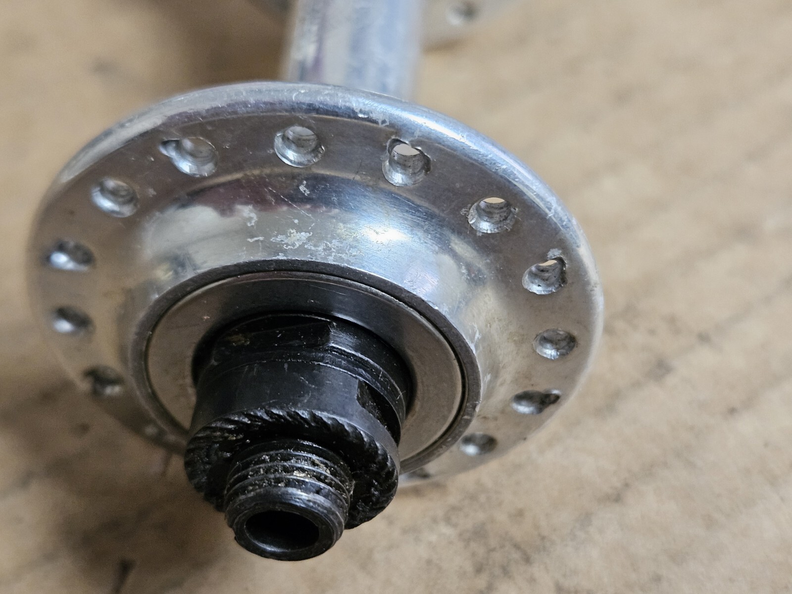 Vintage Campagnolo Front Hub, 32 holes, 100 mm spacing, small flange, used