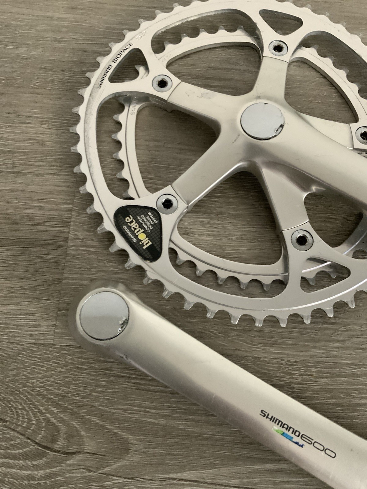 SHIMANO 600 ULTEGRA CRANKSET DOUBLE 52-42 TOOTH 170 MM ARMS 6400 6, 7, 8 SPEED