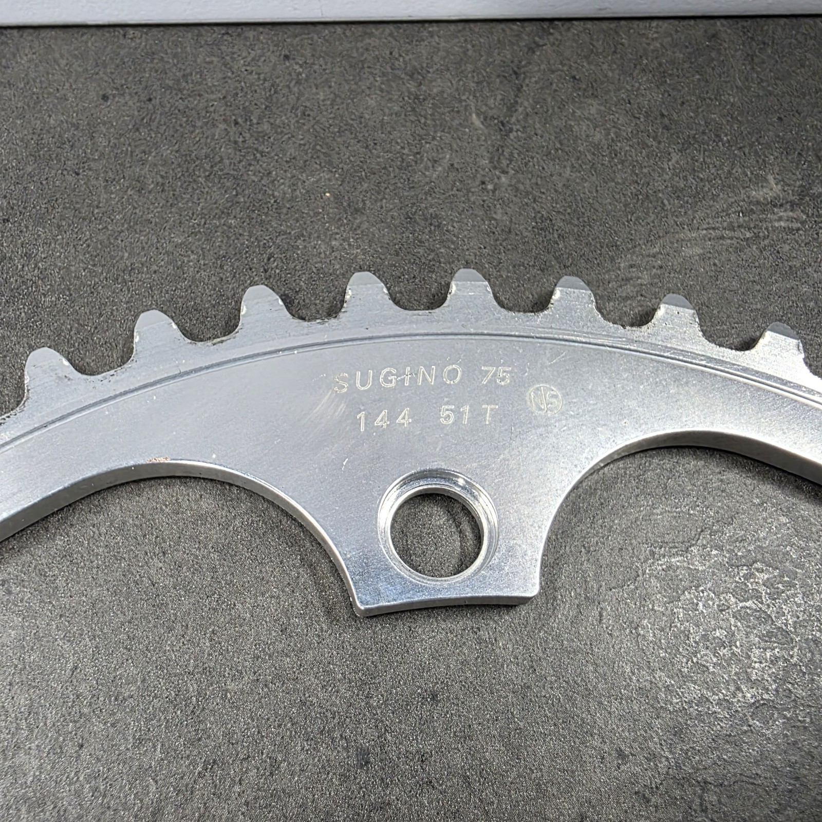 Sugino 75 Track Chainring 51t 144bcd Fixed
