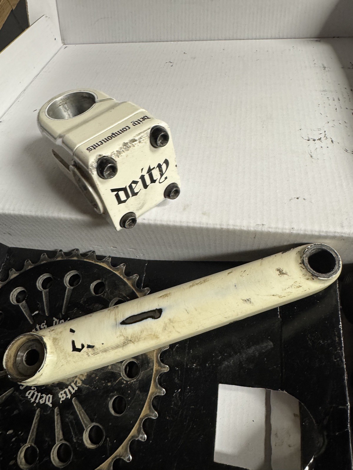 Deity Vendetta cranks & stem
