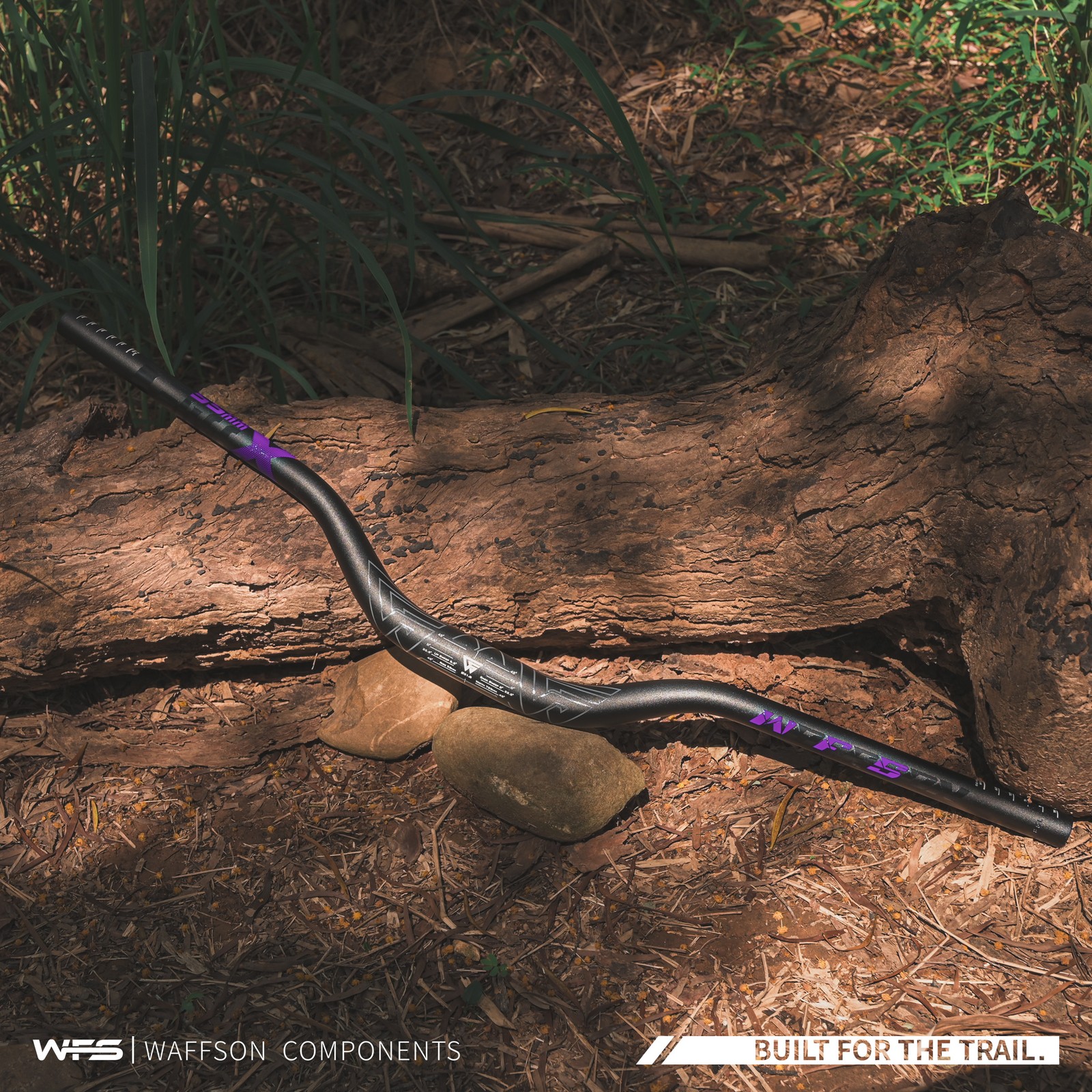 WFS CliffX 31.8 x 785mm Handlebar 55mm Rise, Black x Purple