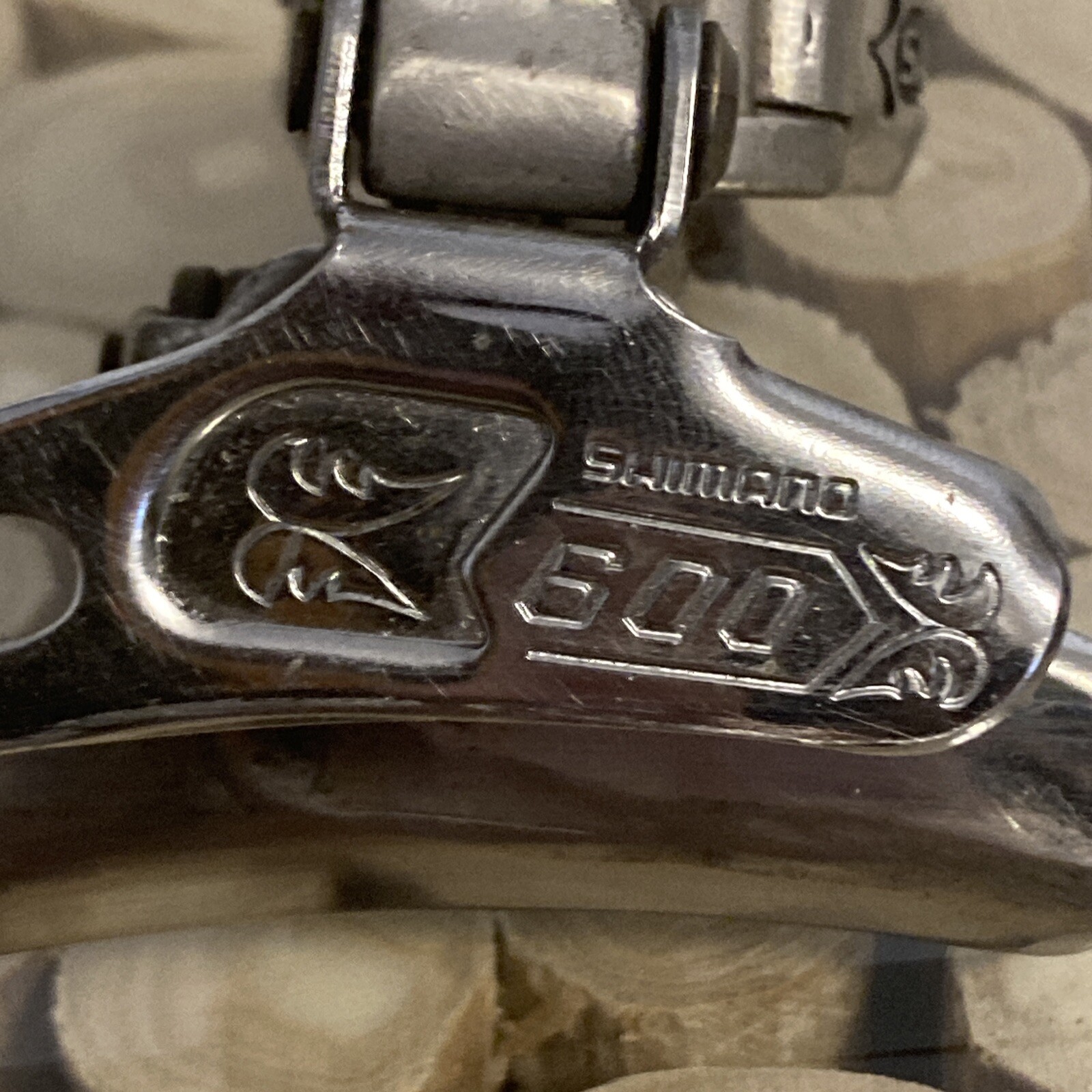 1980’s front derailleur Shimano 600 Arabesque FD-6200 VIA Japan 28.6 mm bottom