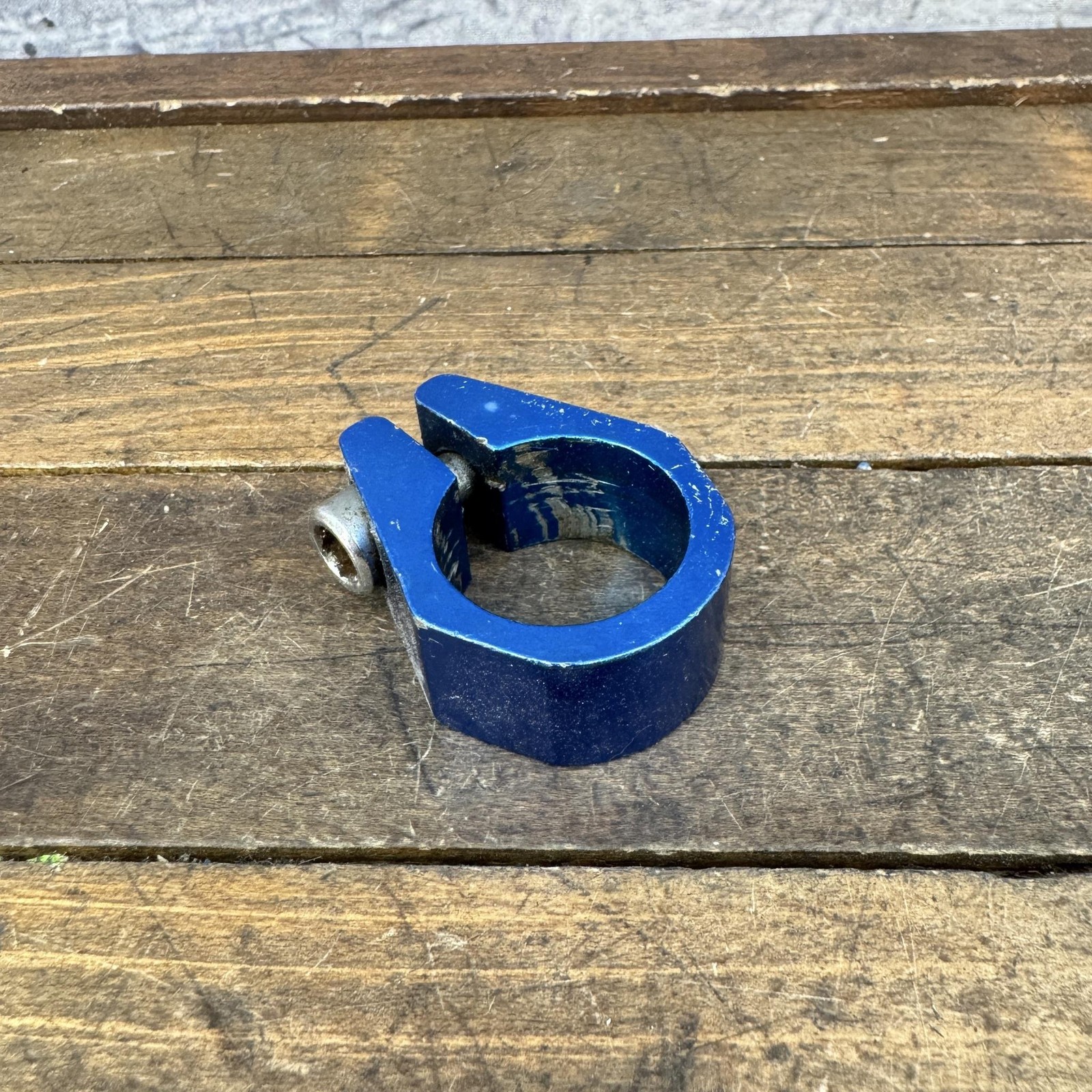 Old Schoo BMX Seatpost Clamp 28.6mm Blue Alloy Bolt-Only BMX Bike Part