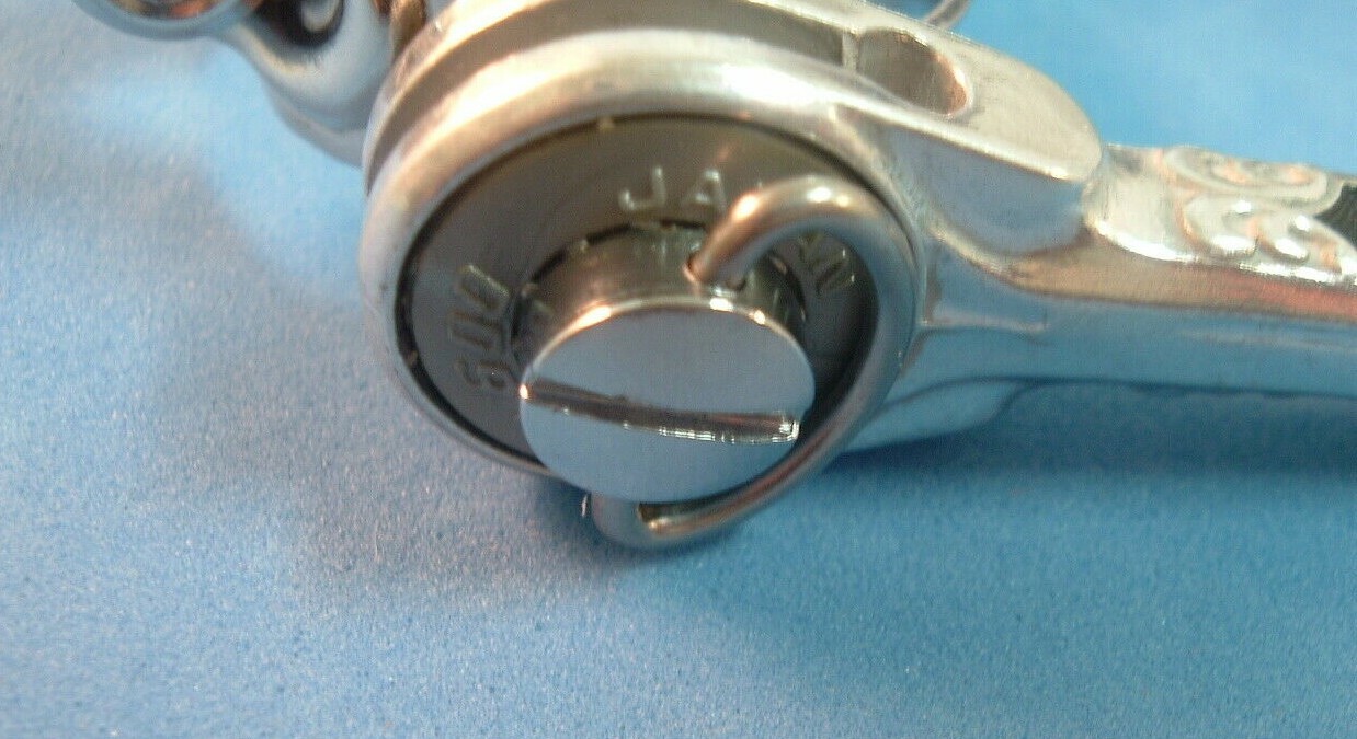 Shimano 600 EX Arabesque Road Shifters NEW / NOS -Vintage- 2×5/6/7/8-Spd- Mint+