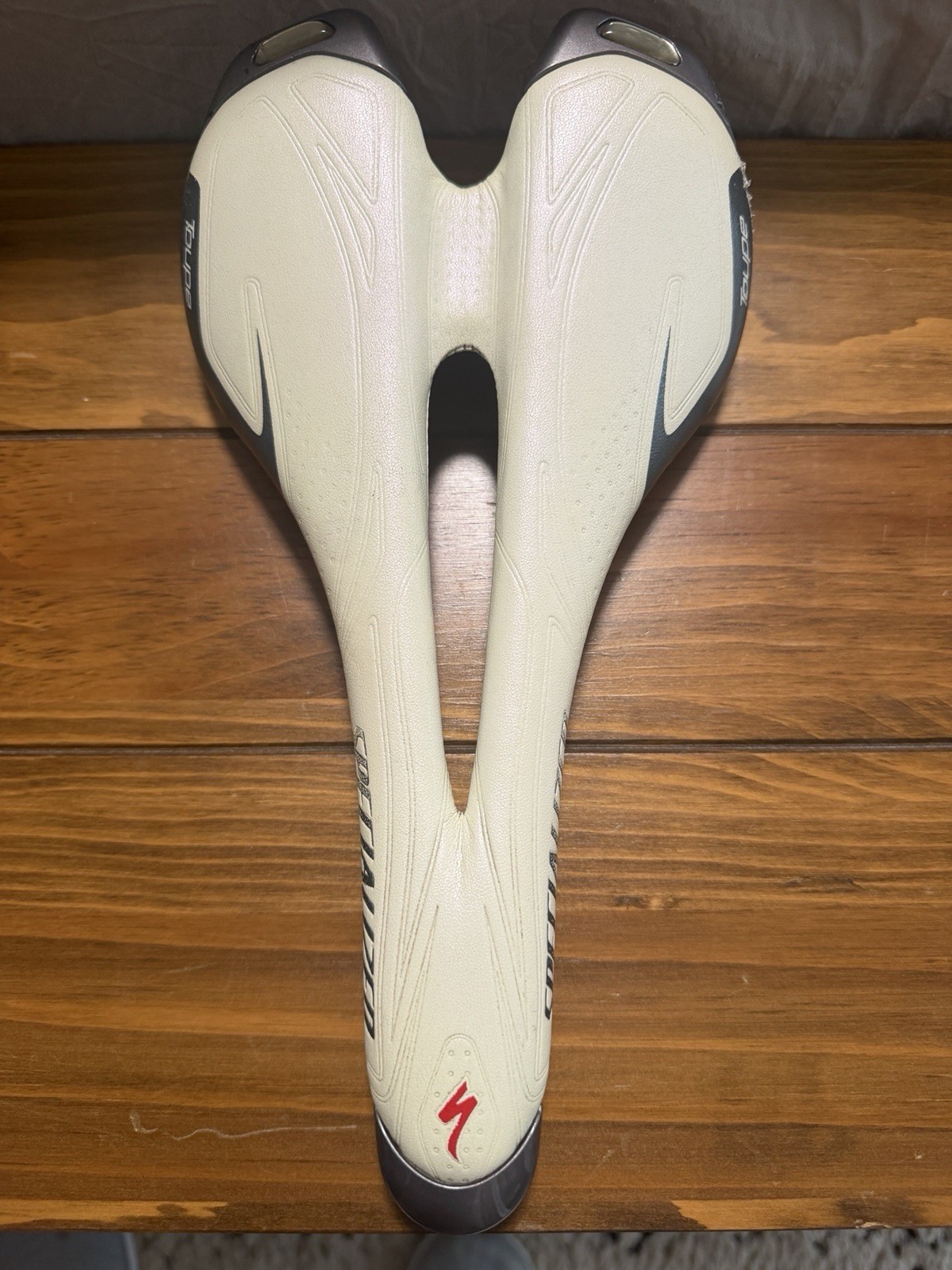 Specialized Toupe Cutaway Road Bike Saddle/Seat White/Gray 143 mm