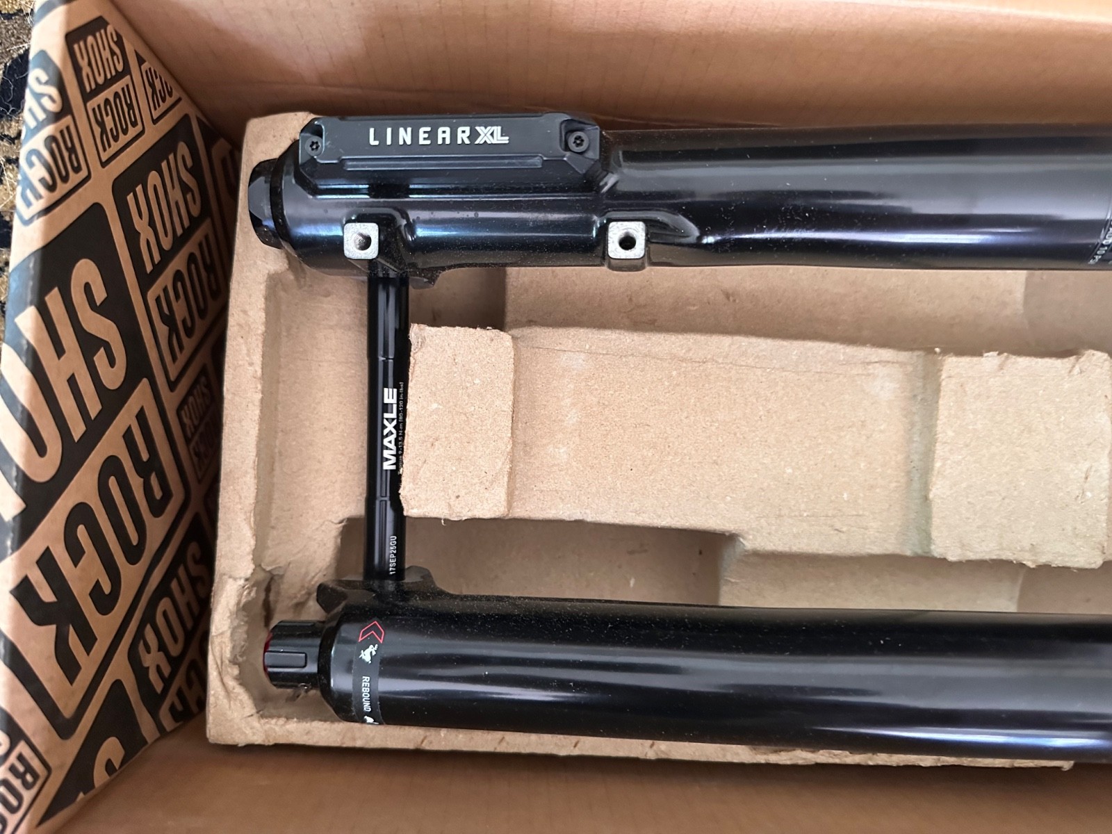 NEW 2027 Rockshox Lyrik Select Linear XL 29 160mm