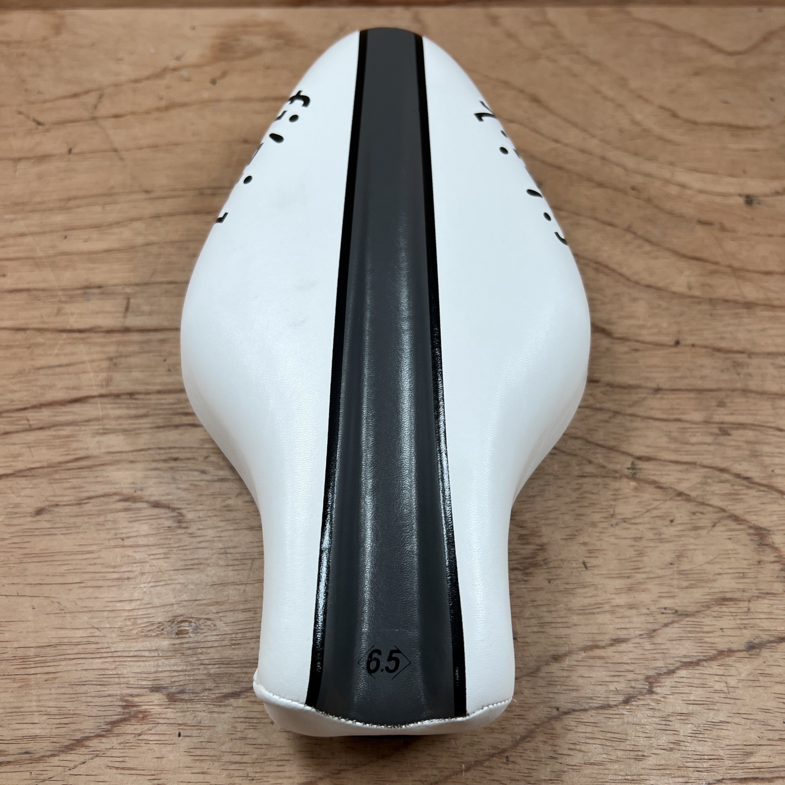 Fizik Tritone 6.5 Saddle Bicycle Seat triathalon stub nose short seat