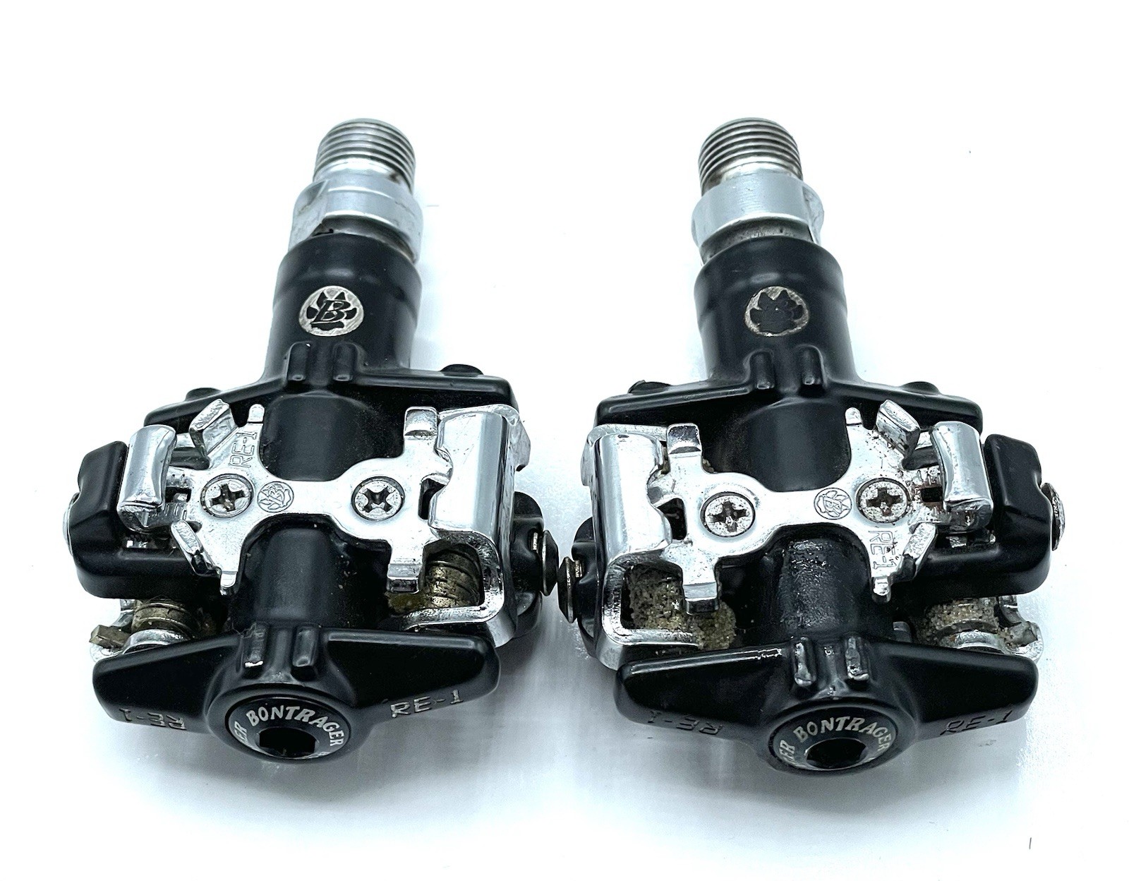 Bontrager RE-1 Clipless Pedals Black / Silver Dual Sided Mountain Bike