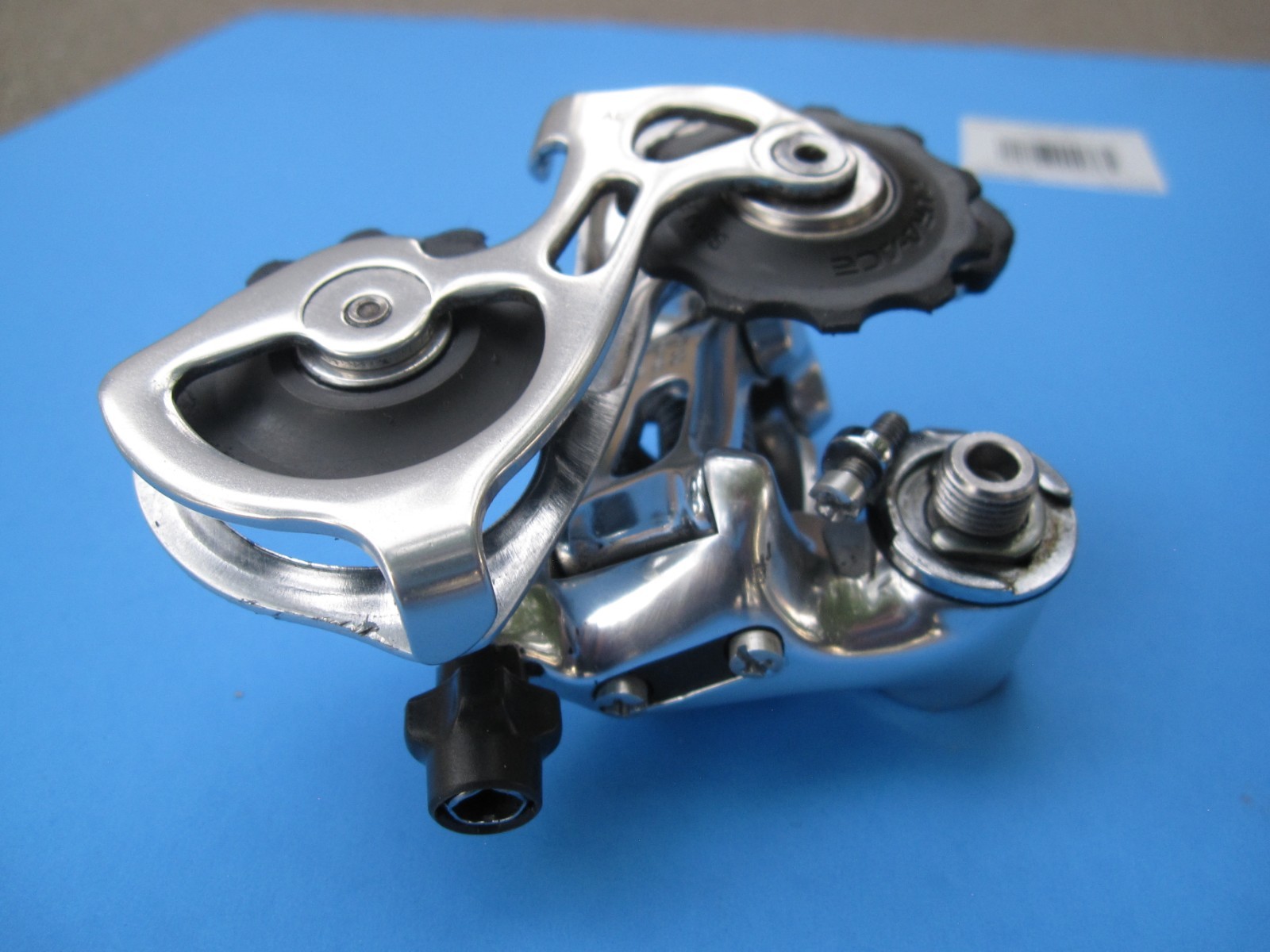 Shimano Dura-Ace rear derailleur, RD-7700, short cage, 9-speed
