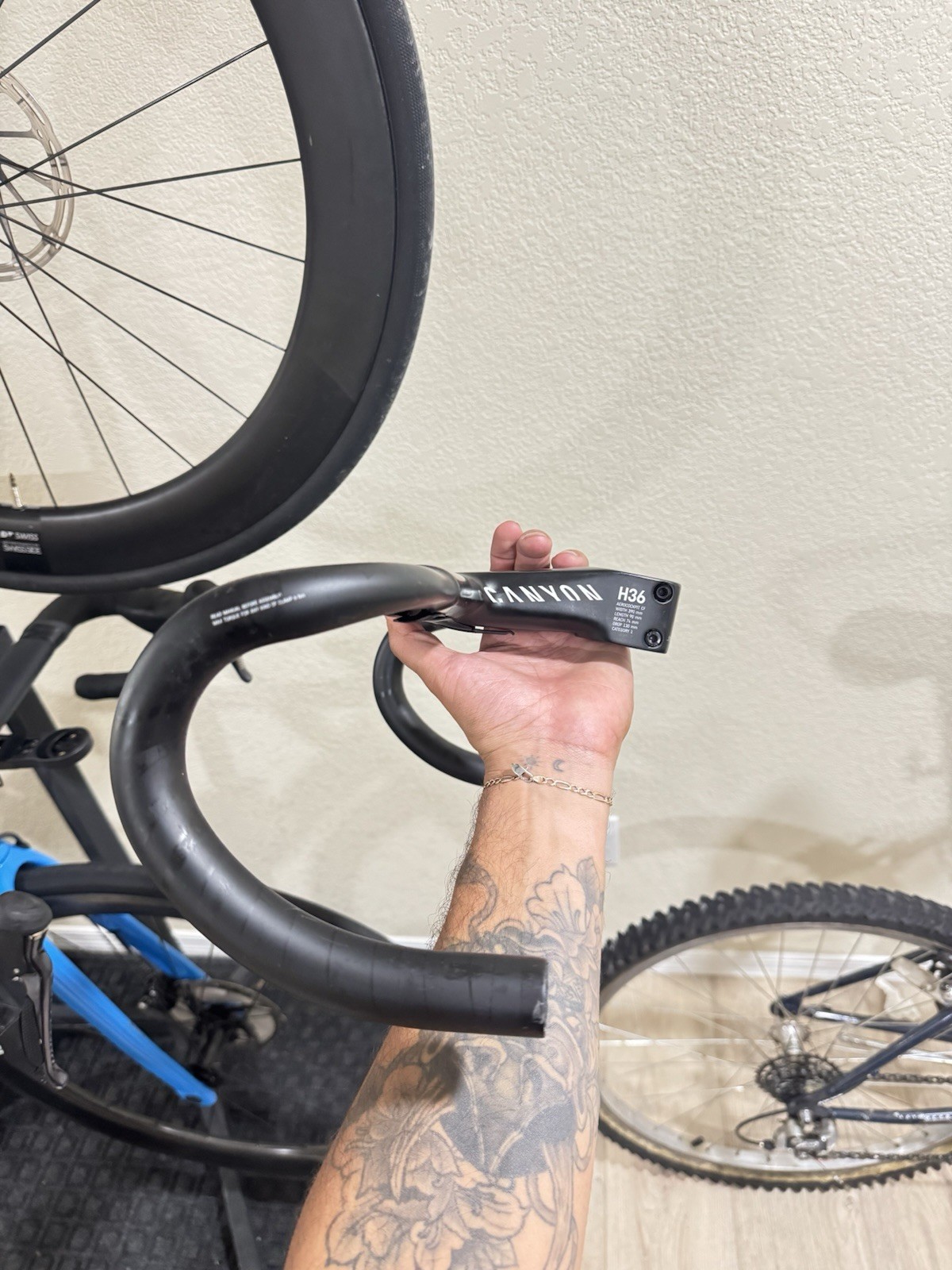 Canyon H36 Carbon Fiber Integrated Drop Bar Cockpit 390mm 90mm 31.8 Black