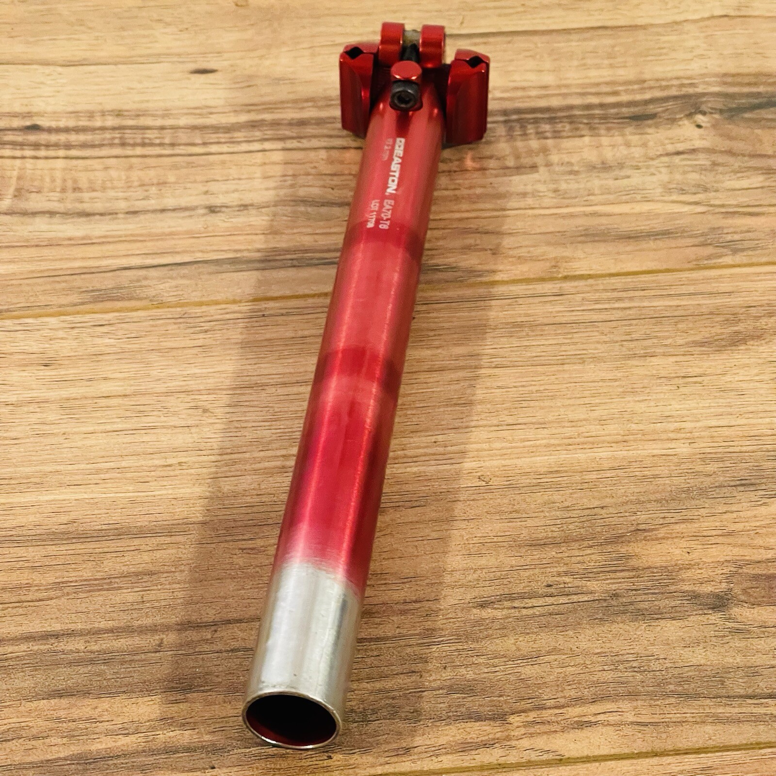 Vintage Ringle Moby Seatpost 27.2 330 Red Faded