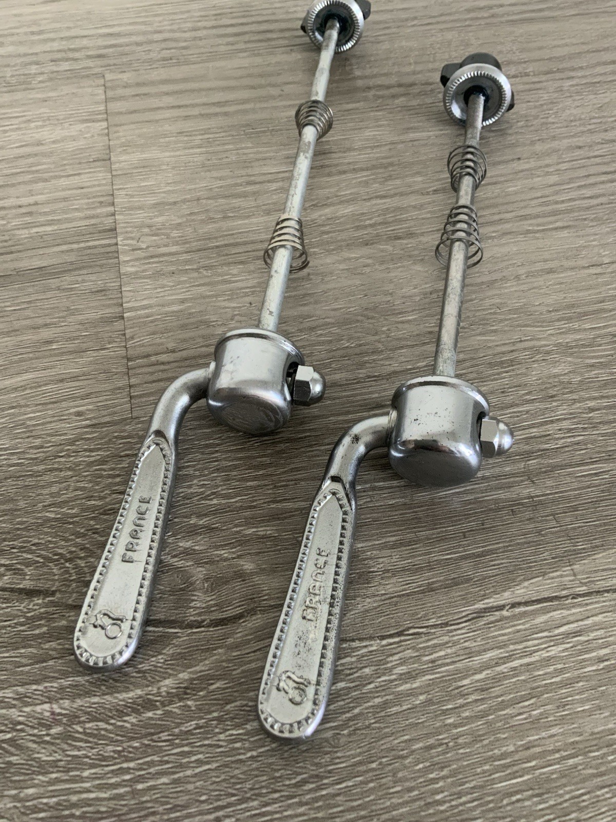 MAILLARD QUICK RELEASE SKEWER SET 100-126 MM SPACING STEEL 170 GRAMS
