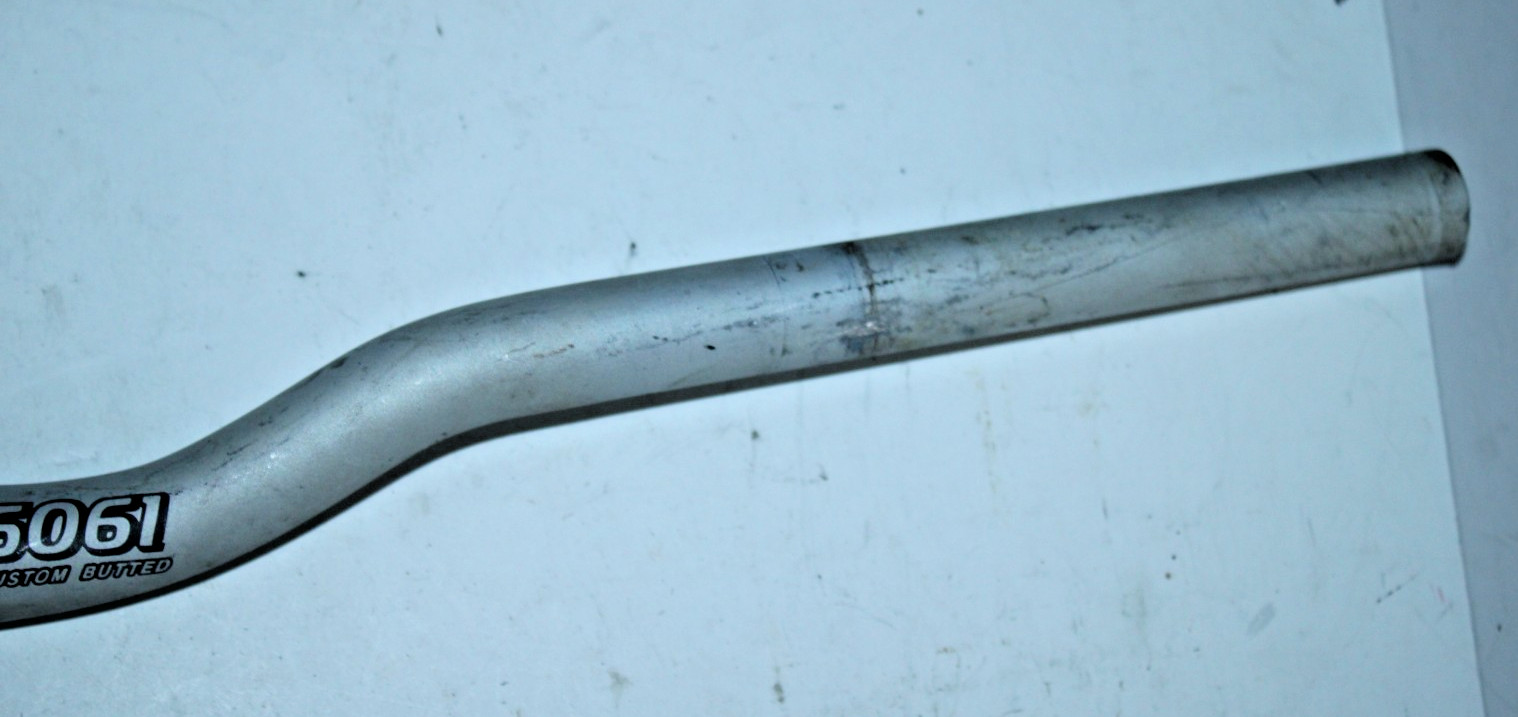 XCR MTB Handlebar 22.2/25.4mm 62cm 1.5″ Riser Bar Silver Comfort Hybrid Commuter