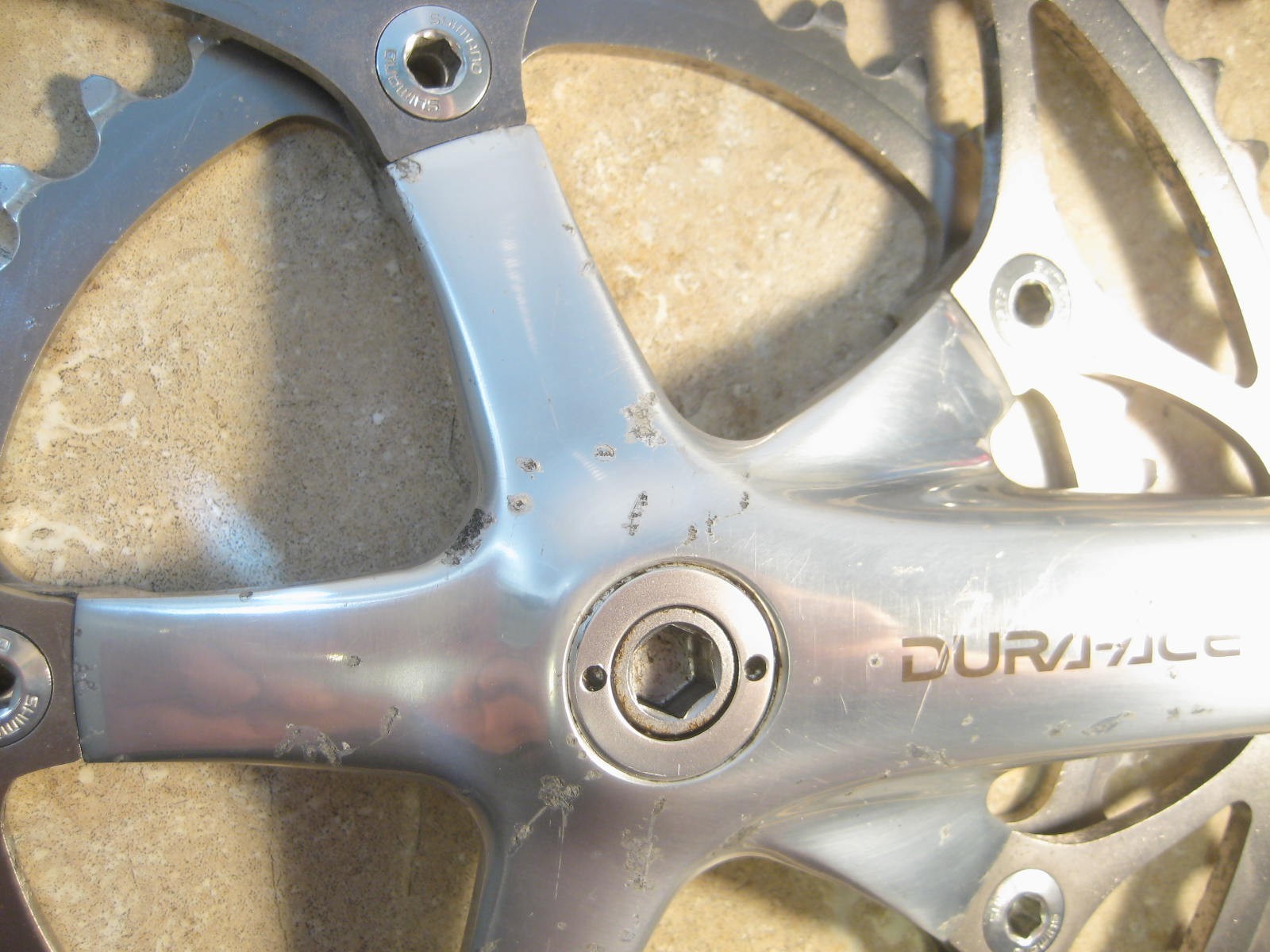 Shimano Dura Ace FC-7700 172.5mm Crankset 53/39 + Bottom Bracket Octalink