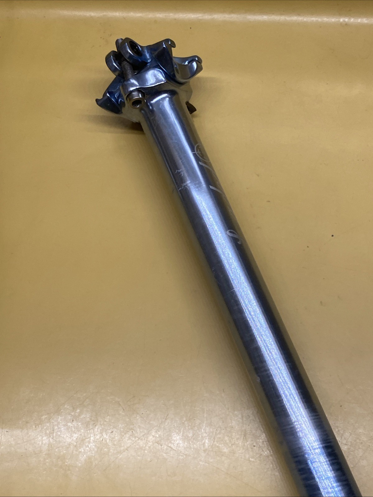 Light Blue(Faded) Silver Loaded Precision Aluminum 27.2 x 400m Straight Seatpost