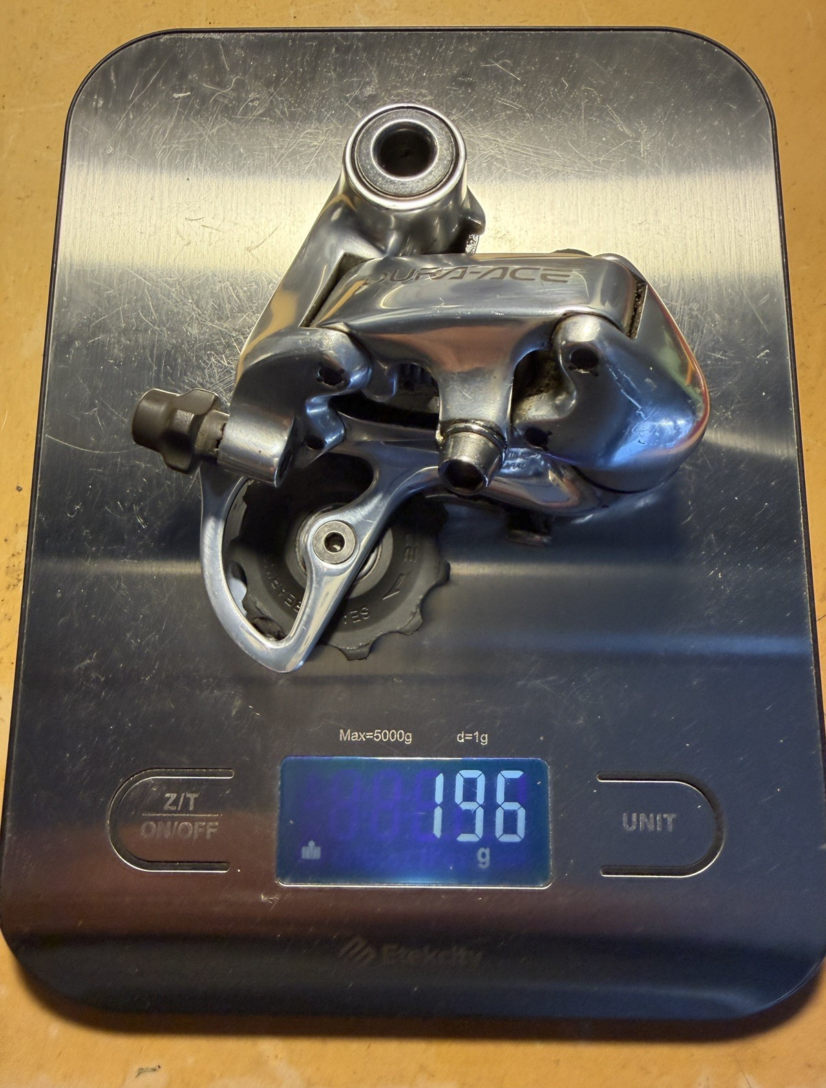 Shimano Dura-Ace 9 spd rear derailleur RD-7700 good