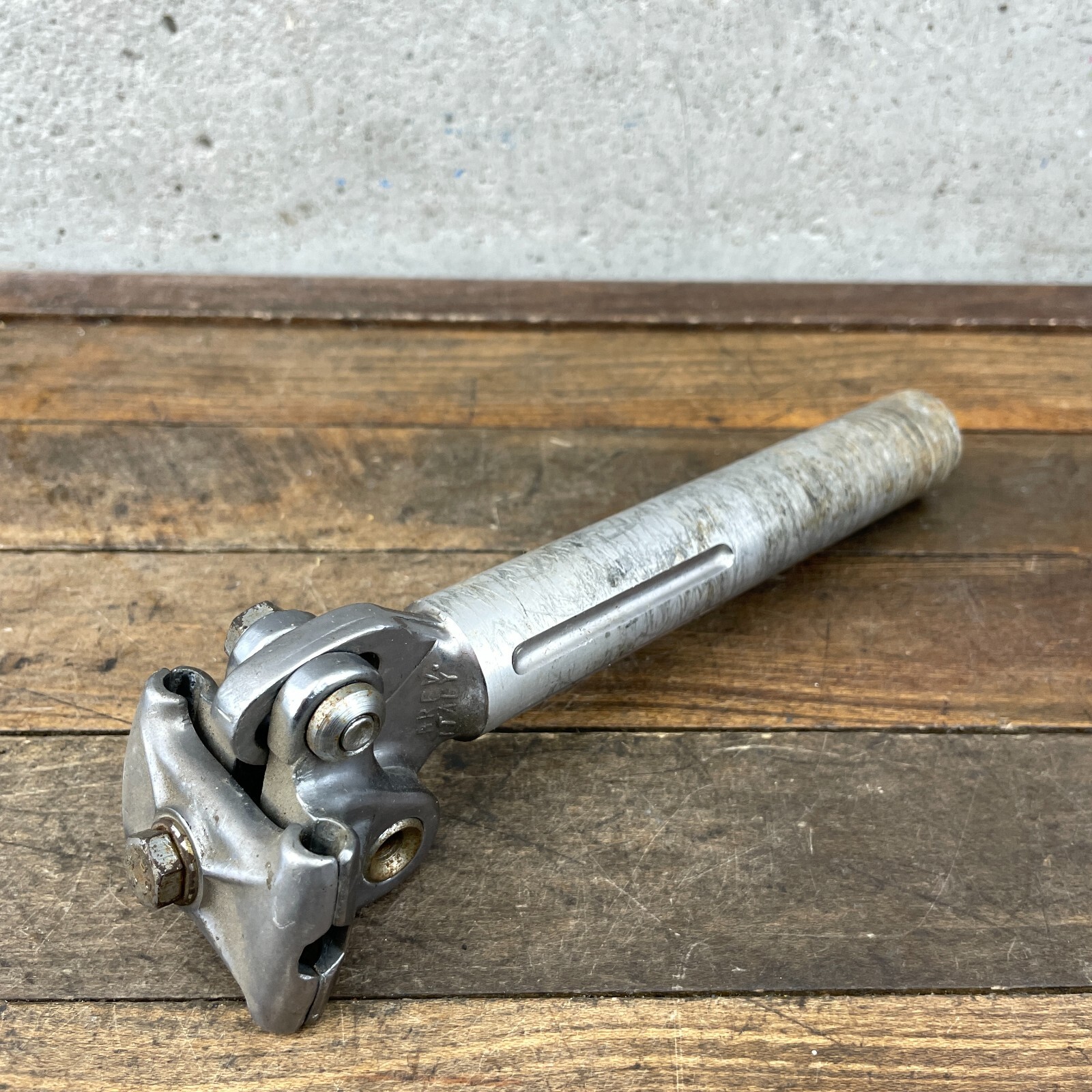 Vintage 3TTT Seatpost 27.0 mm Brev Italy Fluted 200 mm Post Micro Adjust 70s 60s