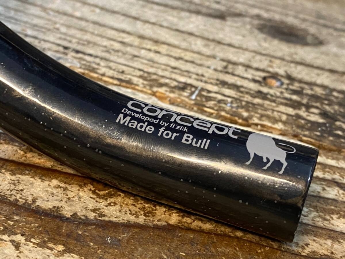 fizik Cyrano R1 Carbon Drop Handlebar Diameter 31.8mm 1.25 in C-C 420mm 16.53 in