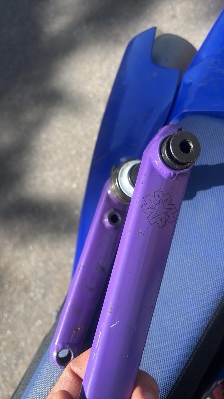 Mosh Bikes Bmx Crank 3 Pieces Purple 22mm Spindle With extras