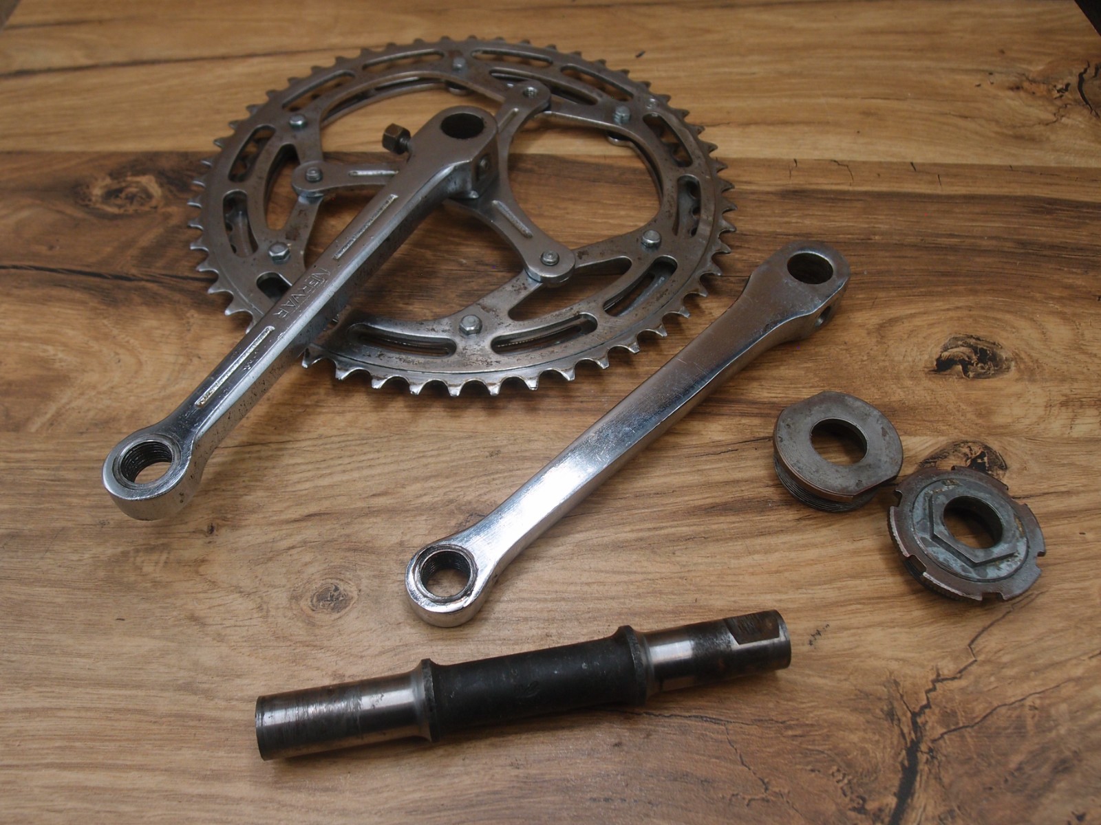 cottered crankset NERVAR made in France 52/47 T 170 mm + bottom bracket 1960’s