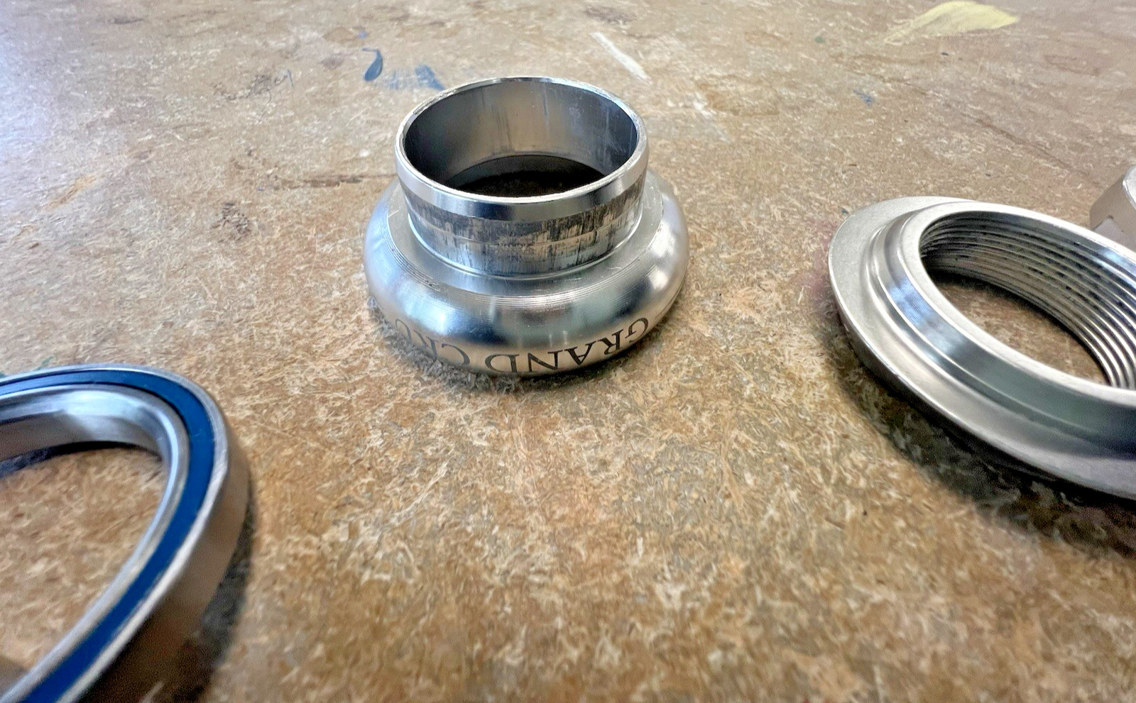 Velo Orange Grand Cru 1″ Headset Sealed Bearing Silver *Needs Crown Race